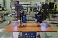 선반다보보링기 4축