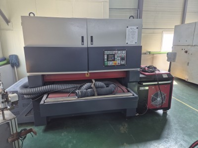 와이드 샌더 4자