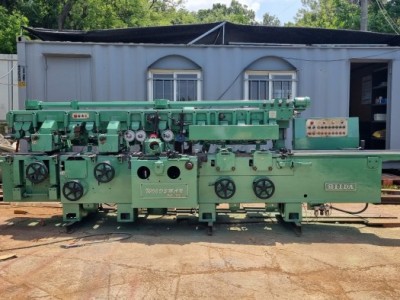 정밀다축모울더